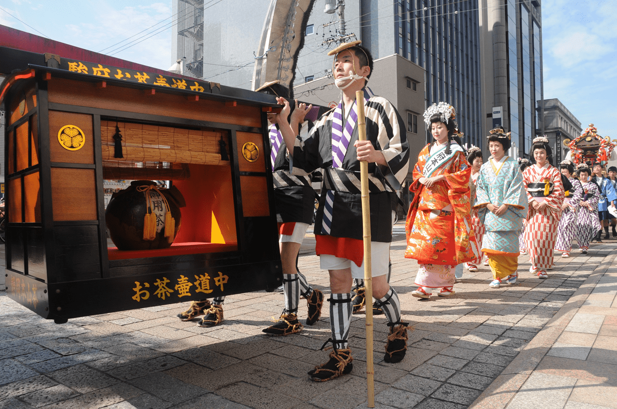 Tea being carried in a parade